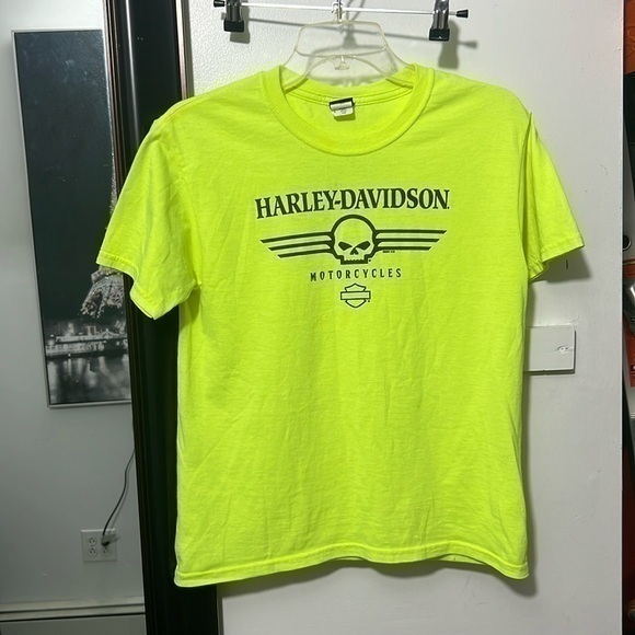 Harley-Davidson Neon yellow youth size large T-shirt